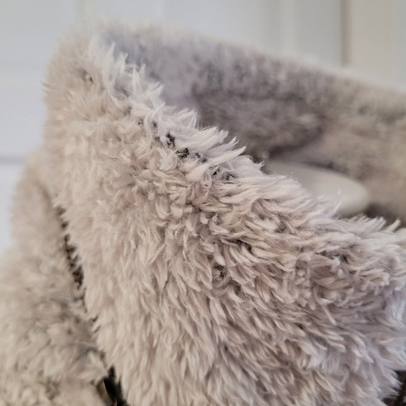 KÜHL 'FLIGHT' TM Vest. Size: S - Picture 7 of 16